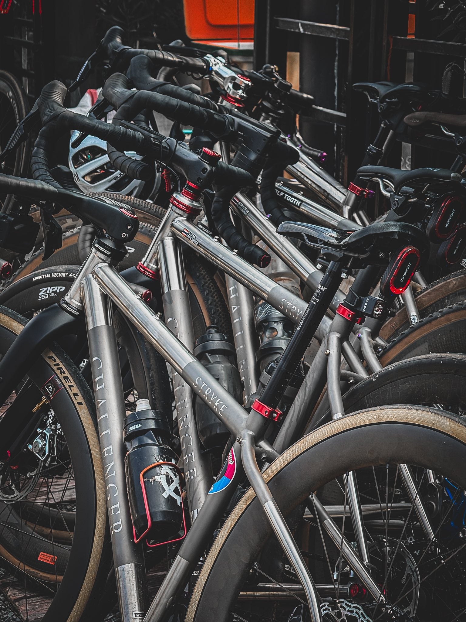 CHALLENGER STYKE Custom Frame Set