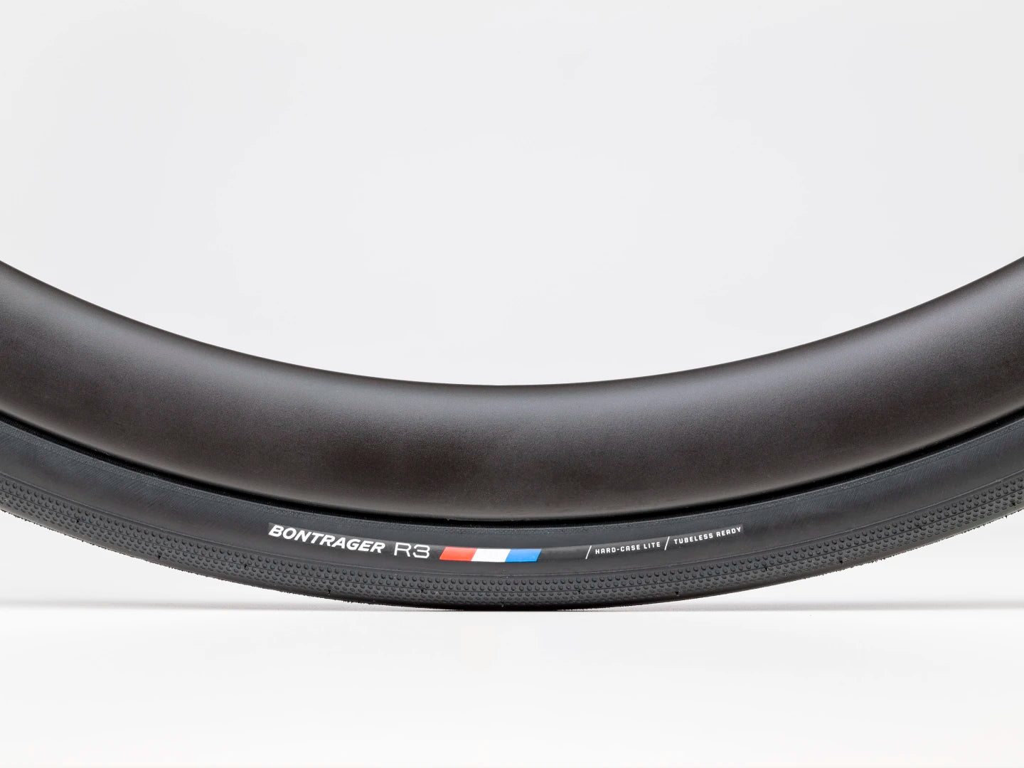 Bontrager R3 Hard-Case Lite TLR Road Tire