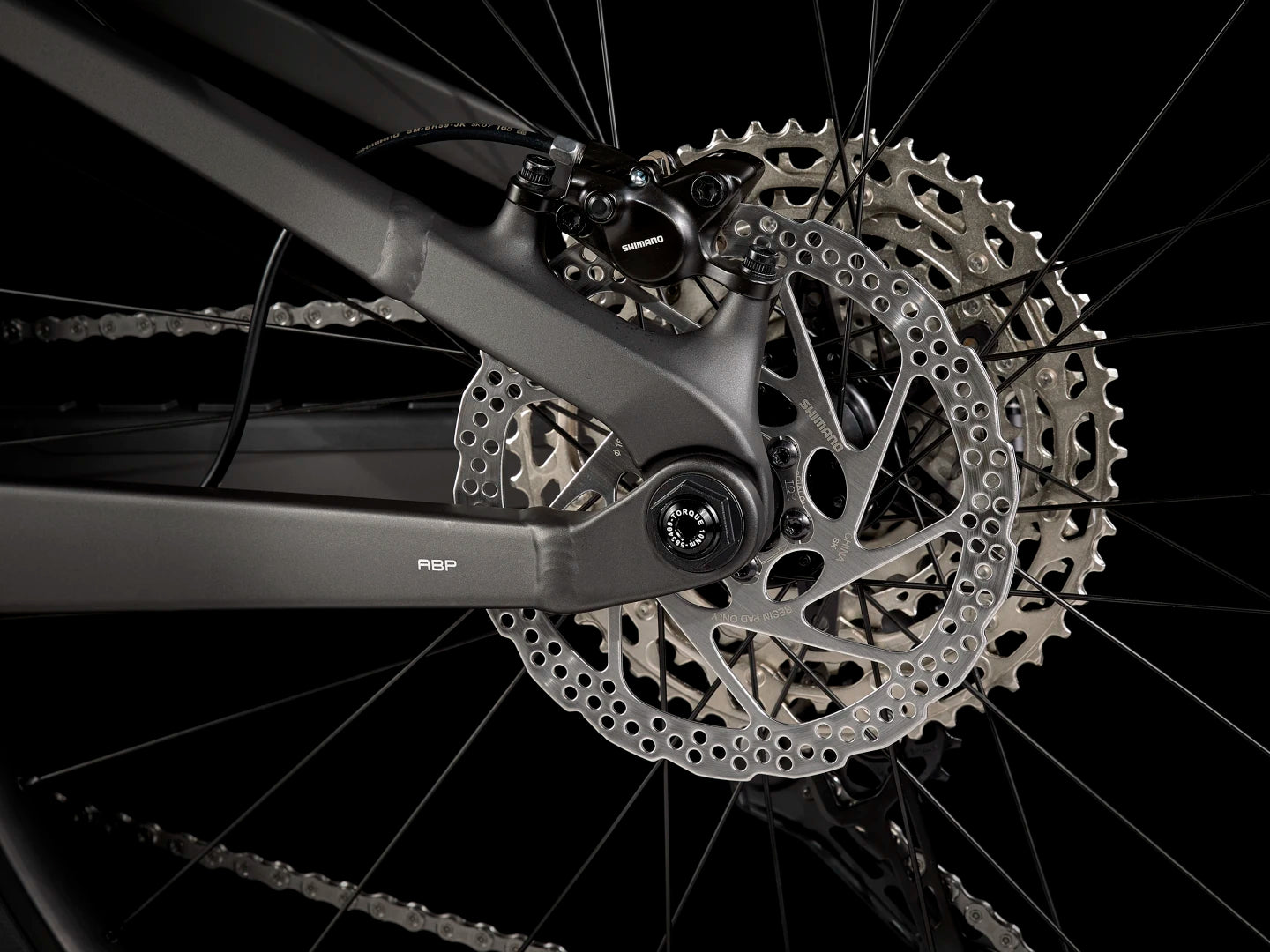 #COLOR_Matte Dnister Black