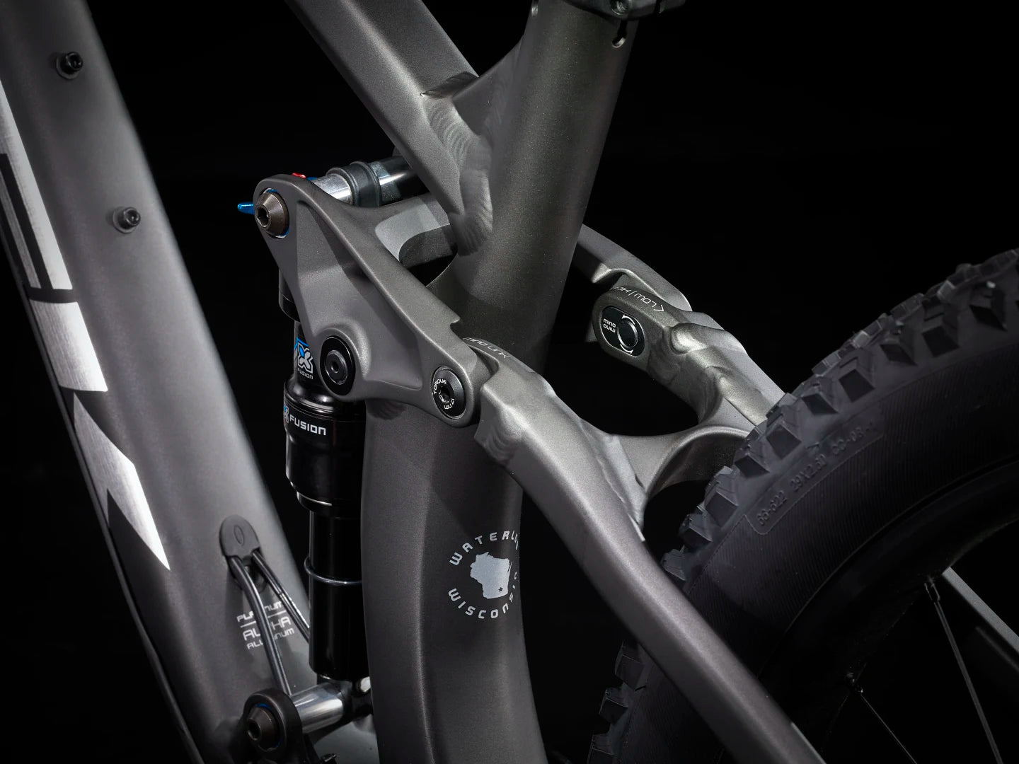 #COLOR_Matte Dnister Black