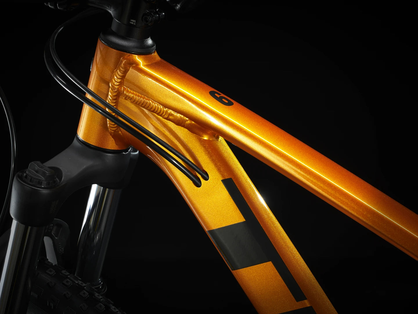 #color_Factory Orange