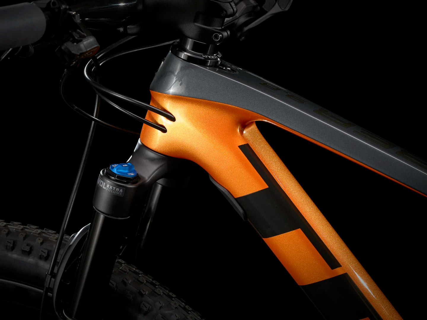 #COLOR_Factory Orange/Lithium Grey