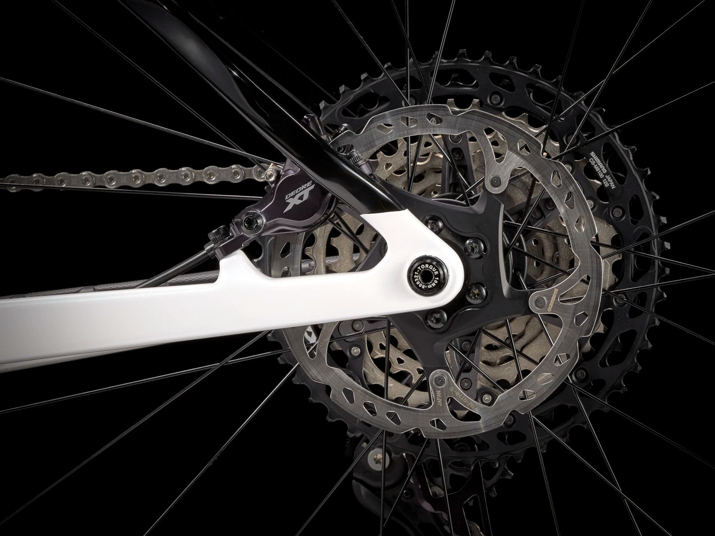 #COLOR_Crystal White/Trek Black