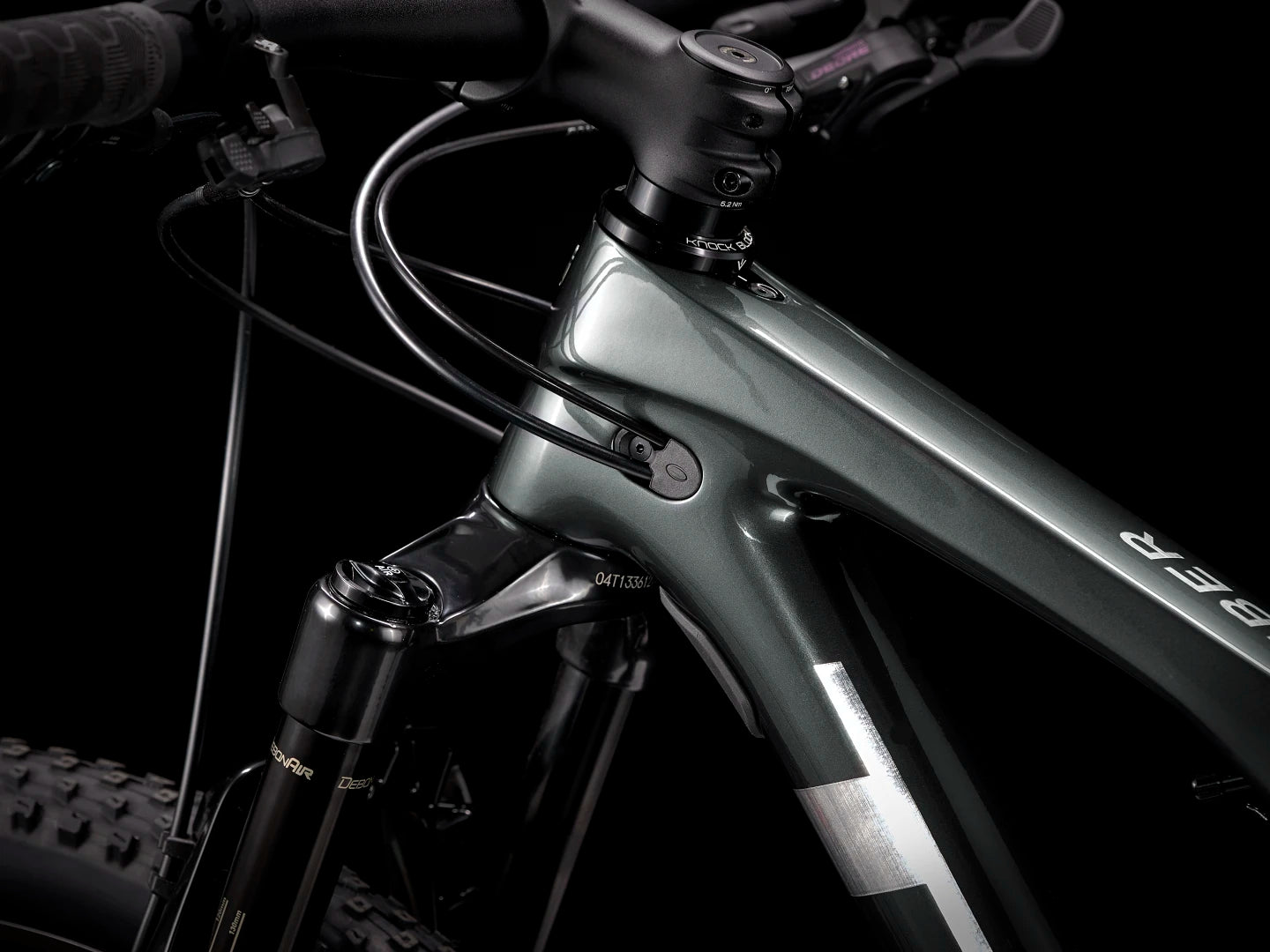 #COLOR_Lithium Grey/Trek Black
