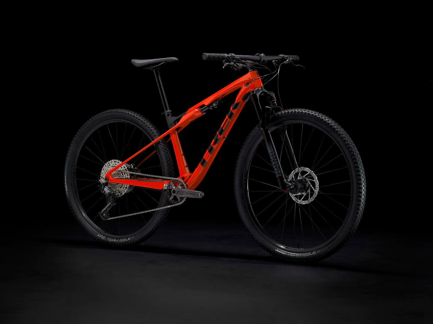 #COLOR_Radioactive Red /Trek Black