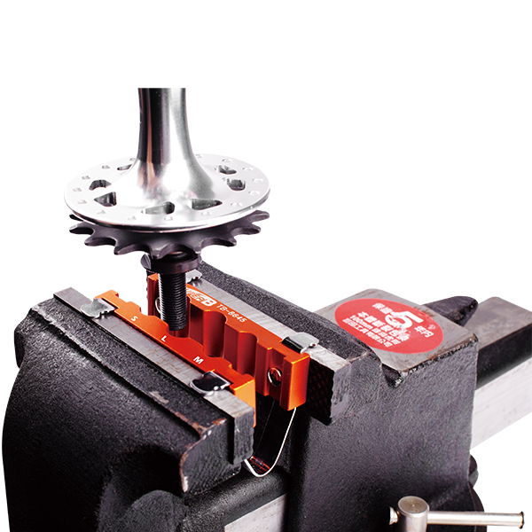 SUPER B TB-8645 HEAVY DUTY AXLE & PEDAL VISE