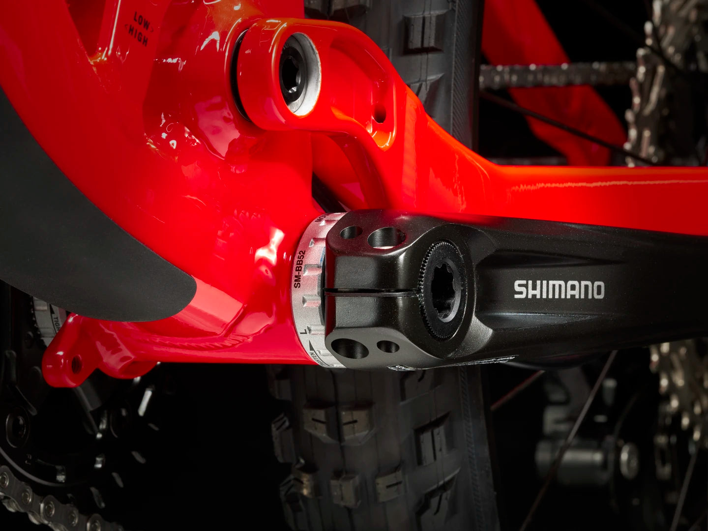 #color_Radioactive Red