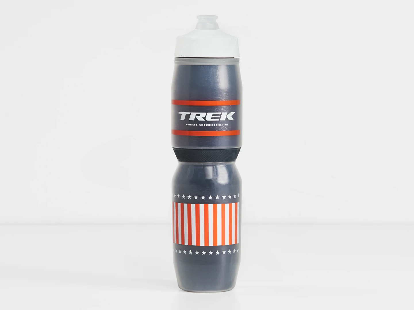 TREK Voda Ice 28oz Water Bottle