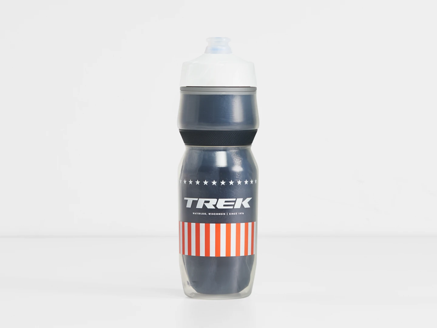 TREK Voda Ice 28oz Water Bottle