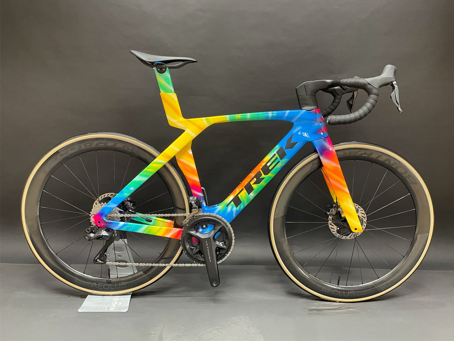 #color_ICON RAINBOW TIE DYE