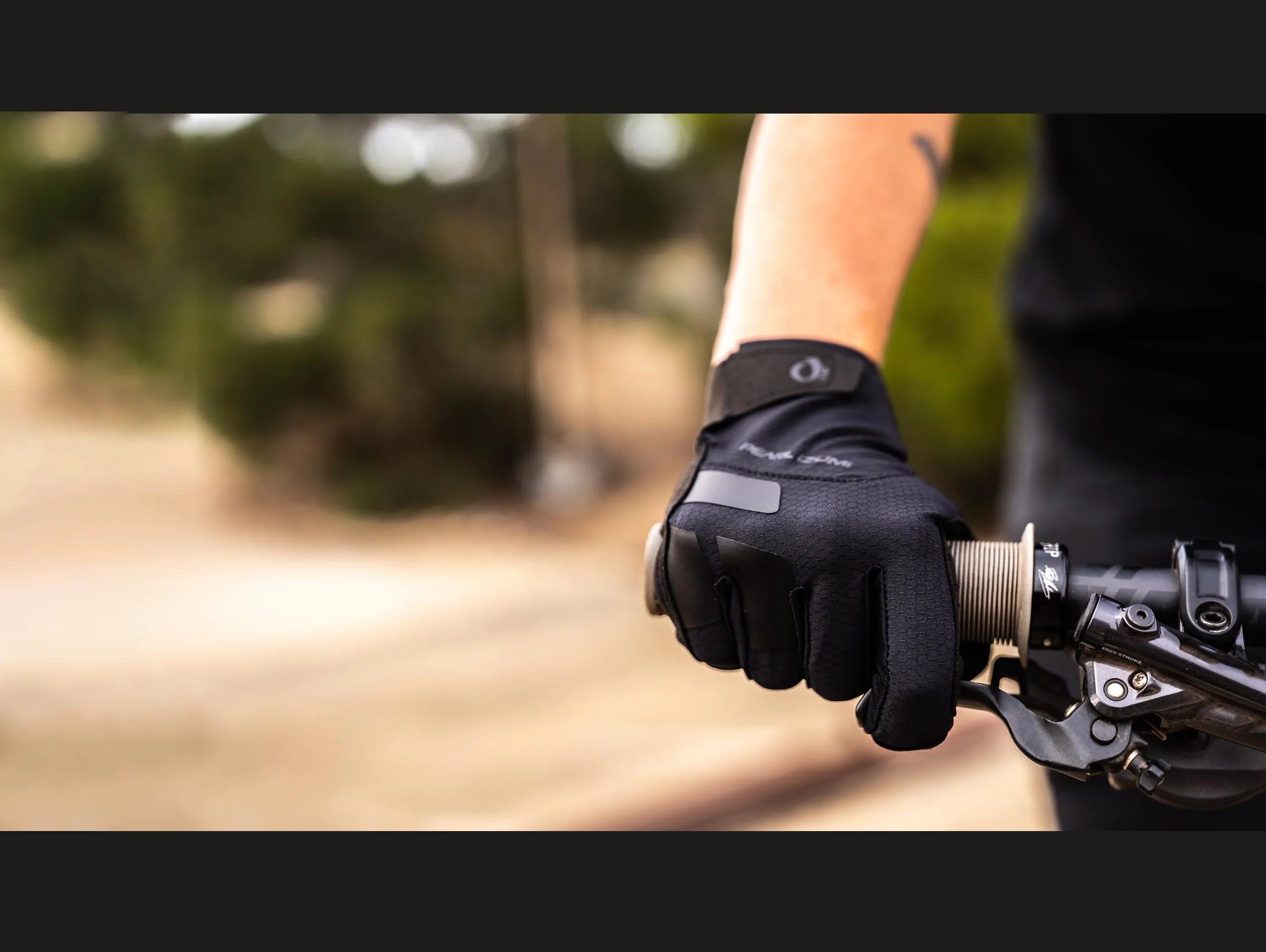 Glove