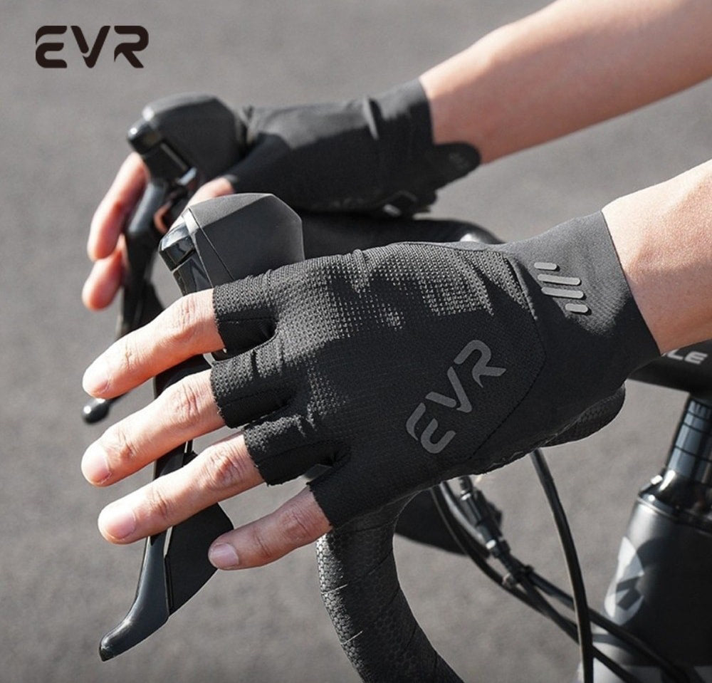 EVR Explore Glove