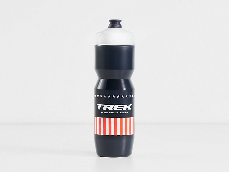 Trek Voda 26oz Water Bottle