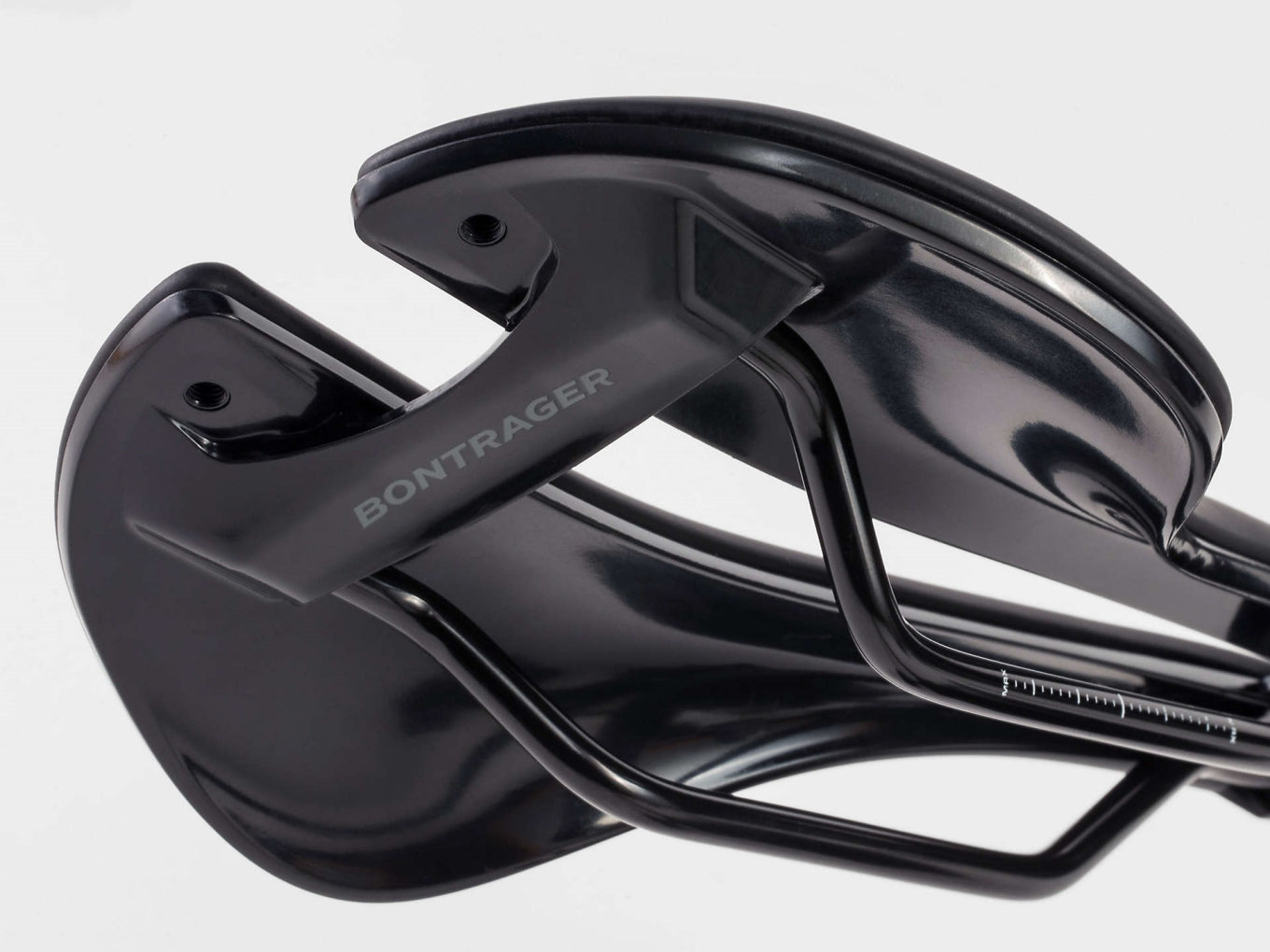 เบาะจักรยาน BONTRAGER AEOLUS COMP