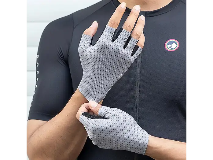 ROCKBROS Breathable Short Finger Cycling Gloves