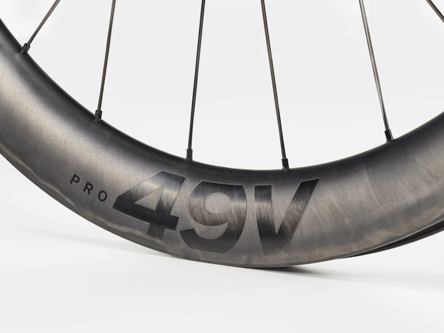 Bontrager Aeolus Pro 49V Disc TLR Road Wheel