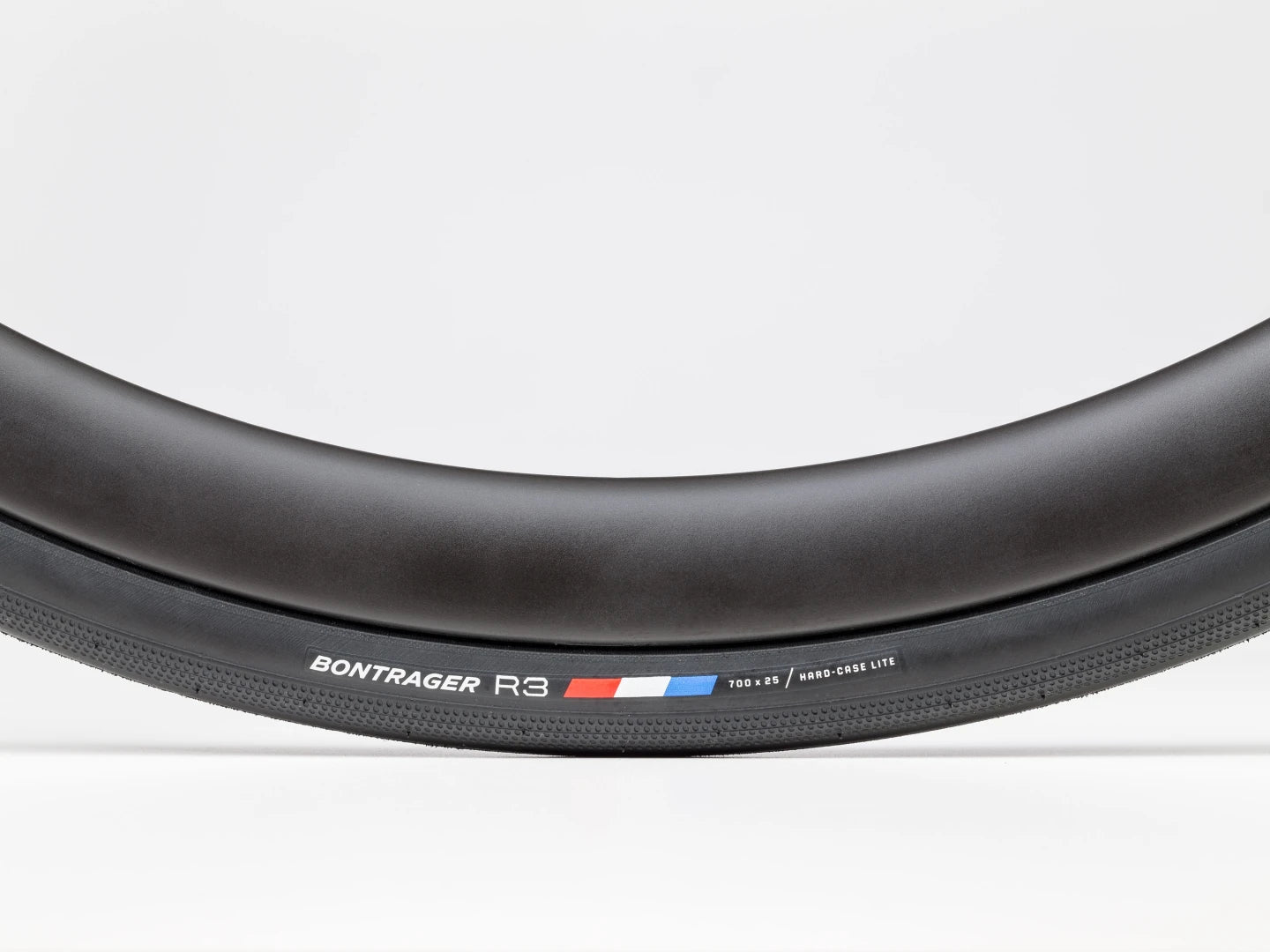 Bontrager R3 Hard-Case Lite Road Tire