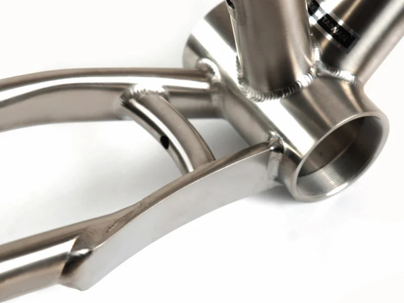 CHALLENGER STYKE Frameset