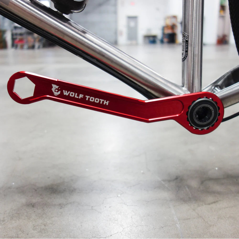 WOLF TOOTH Pack Wrench Ultralight 1 Inch Hex and Bottom Bracket Wrench